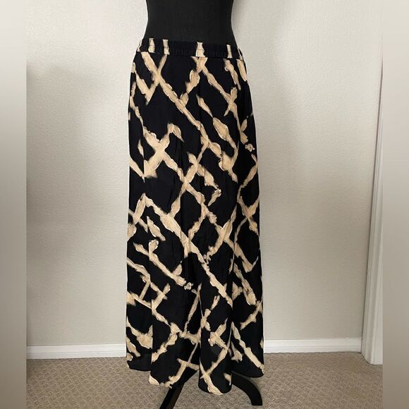 NWT Zara Flowy Print Midi Skirt - Picture 1 of 10